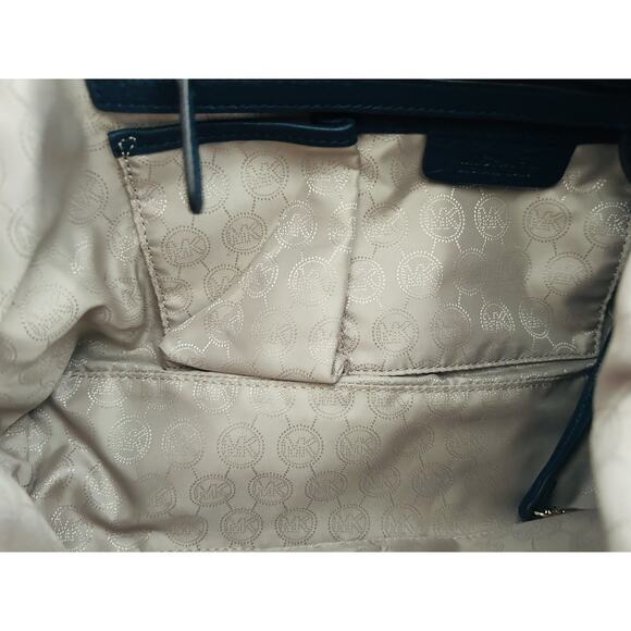 Michael Kors Navy Blue Camden Drawstring Leather Shoulder Bag Tassel Satchel MK - Picture 5 of 16